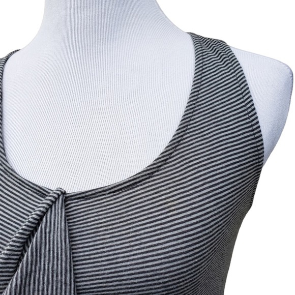 Converse - Picture 4 of 4